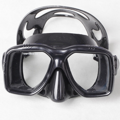 Comfortable Scuba Diving Mask Anti Fog Coated For Clear Underwater Vision